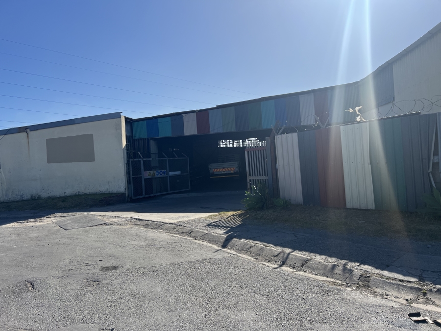 Commercial Property for Sale in Woodbrook Eastern Cape